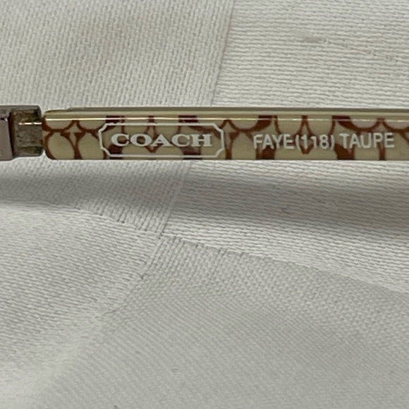 Coach womens eyeglass frame and hard clamshell case - Picture 6 of 11